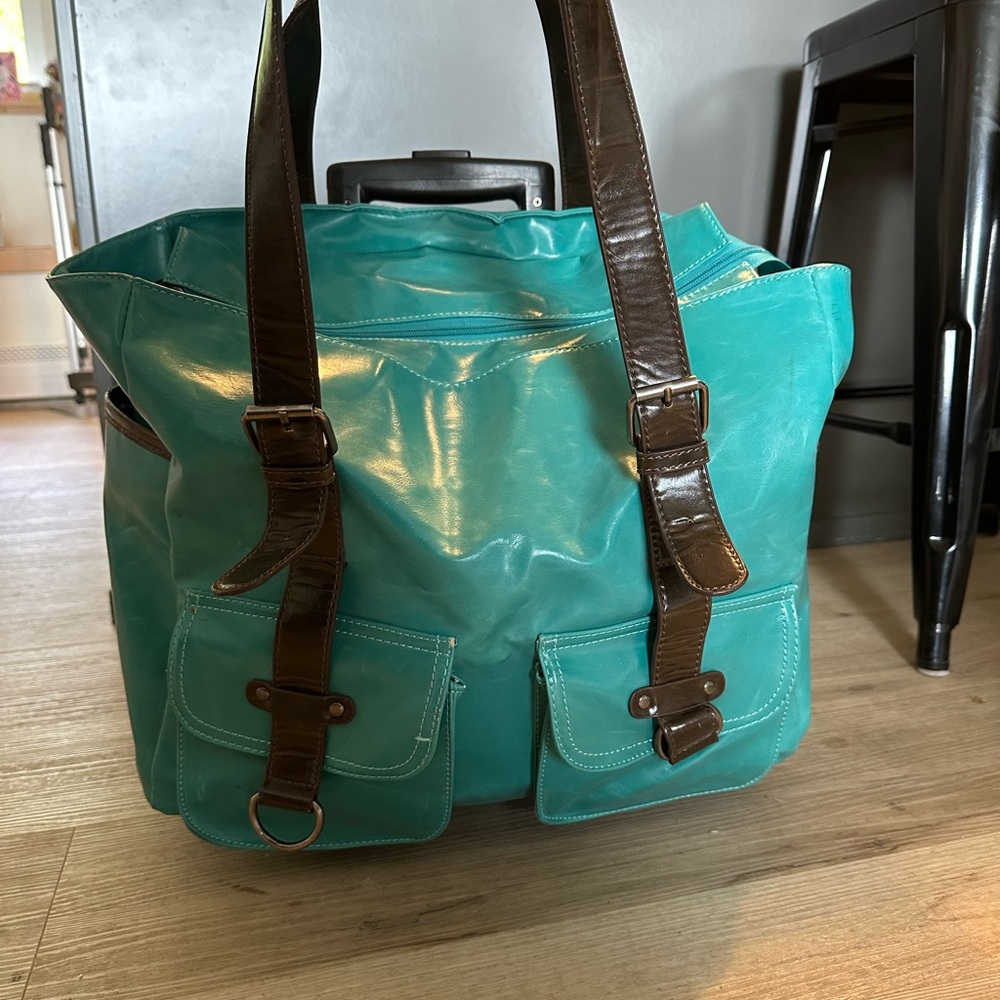 Shiraleah Chicago Roller Tote